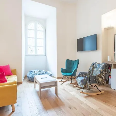 Indipendenza - Stylish & Aesthetic 2-bedroom Design Perugia
